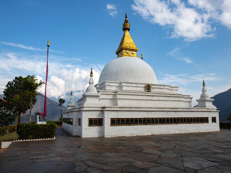 Sangchhen Dorji Louendrup Nunnery