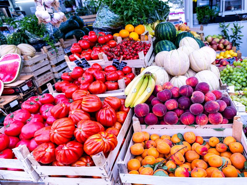 Produce market in Primosten
