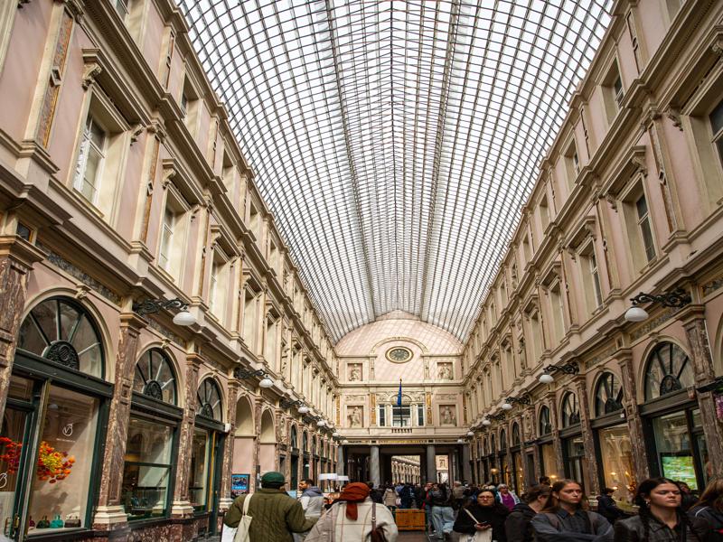 Covered shopping street in Brussels