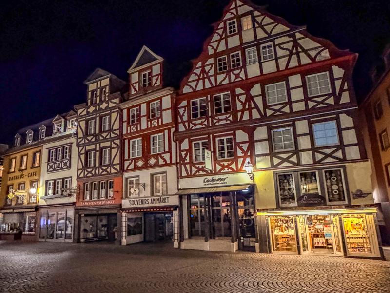 Cochem at night
