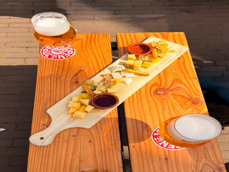 Cheese tasting and beer snack