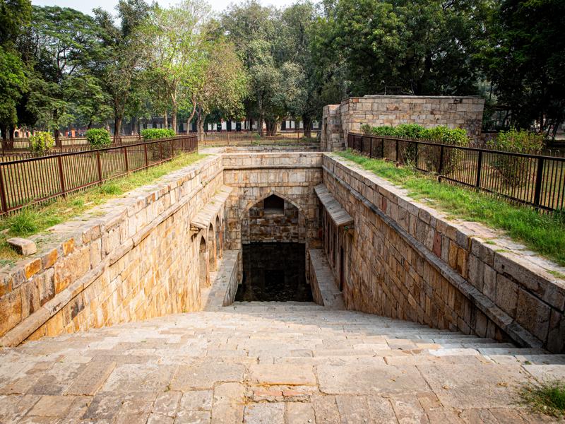 Red Fort stepwell