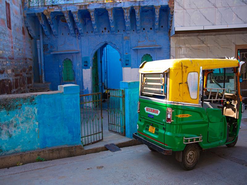 Wandering the streets of the old blue city