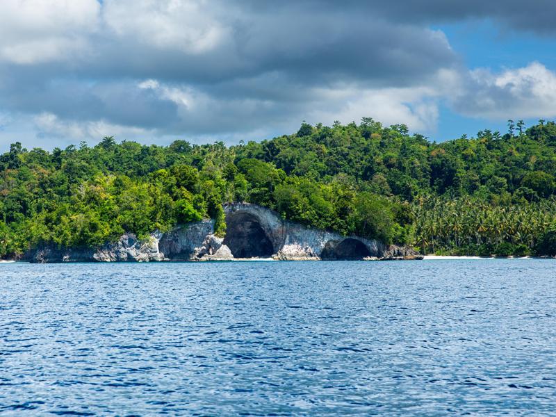 We took a boat tour of the nearby islands 