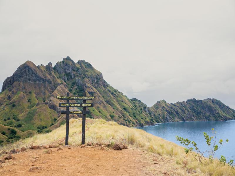 Several stops along the hike