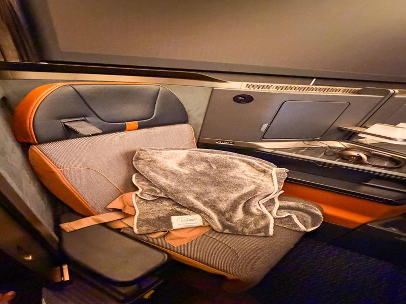 Starlux Airlines seats