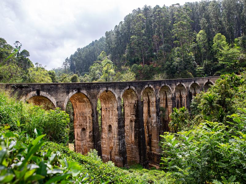 The Nine Arch bridge in Ella